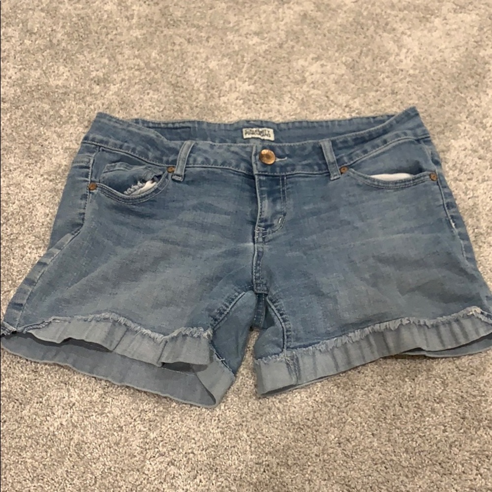 Light Blue Jean Shorts ( Size 9)